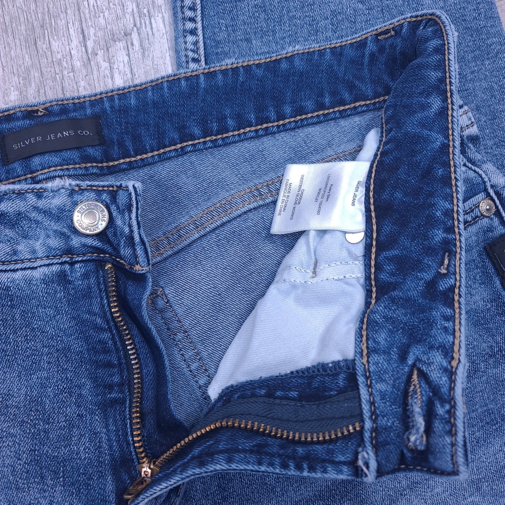 Silver Jeans Avery Slim Ankle Women Size 30x27 Blue Distressed Raw Hem - Picture 5 of 7